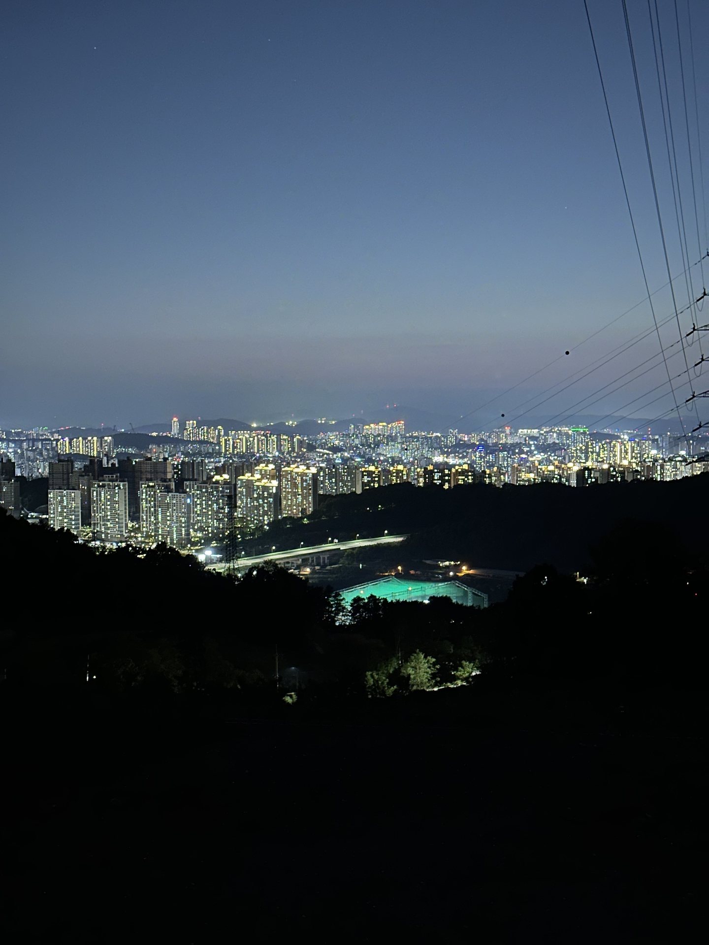 청주 별마당 캠핑장 야경